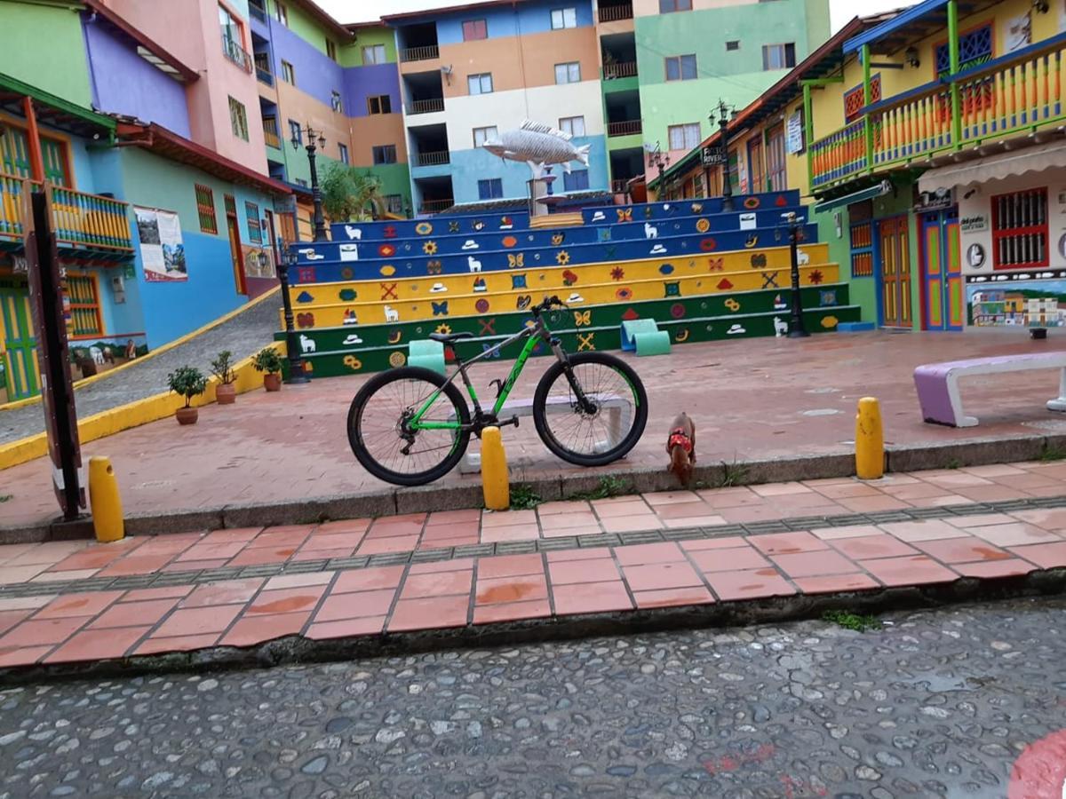 El Mirador De Guatape 2 Hotel Екстериор снимка