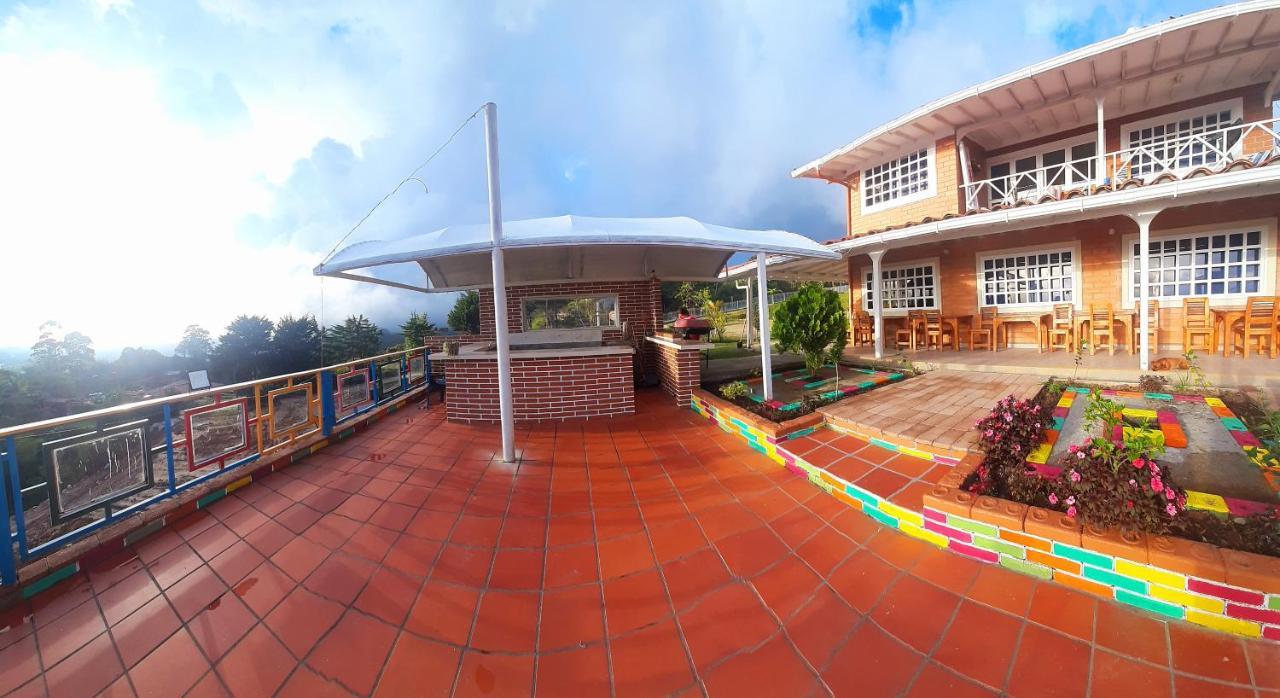 El Mirador De Guatape 2 Hotel Екстериор снимка