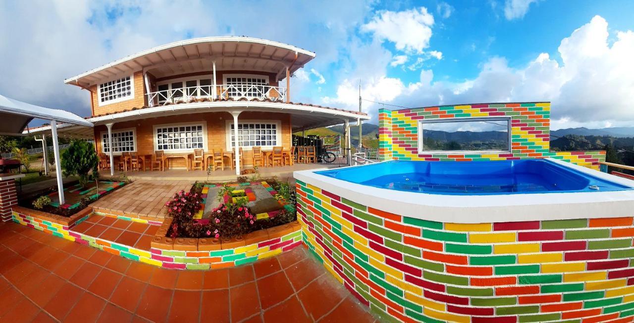 El Mirador De Guatape 2 Hotel Екстериор снимка