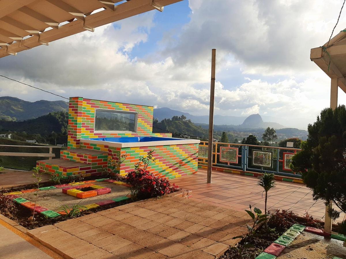 El Mirador De Guatape 2 Hotel Екстериор снимка